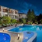 Hotell Paradise Bay