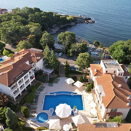 Paradise Bay Szálloda