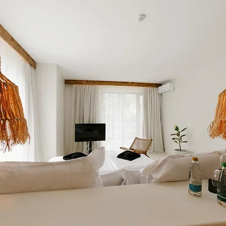 Szálloda Paradise Bay Szozopol