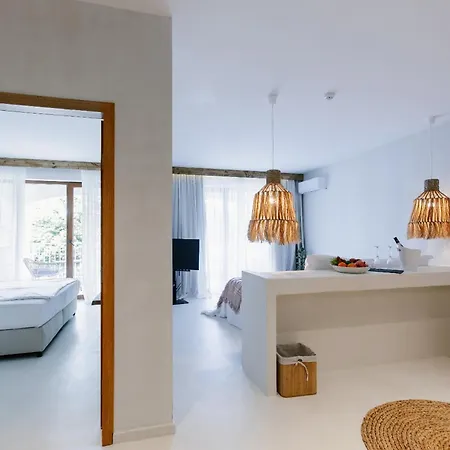 Paradise Bay Szozopol