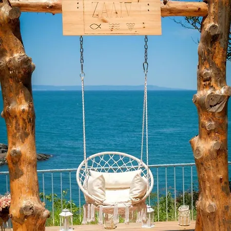 Paradise Bay Hotel