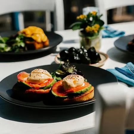 Paradise Bay Szozopol