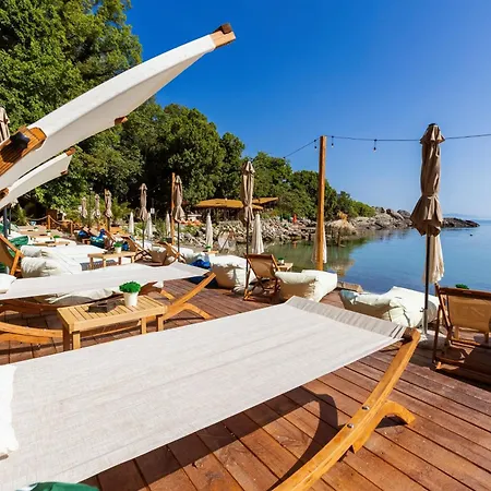 Szálloda Paradise Bay