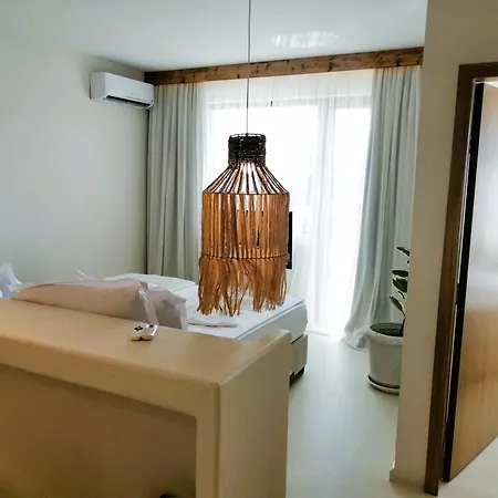 Paradise Bay سوزوبول