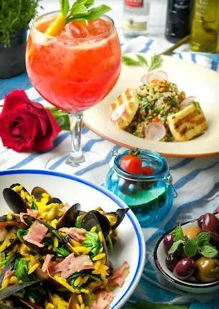 فندق Paradise Bay 3*