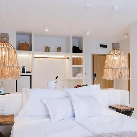 Paradise Bay فندق