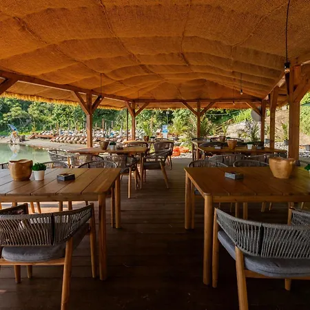 فندق Paradise Bay